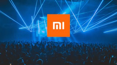 logo xiaomi con gente