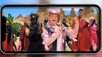 lady gaga iPhone 11 pro