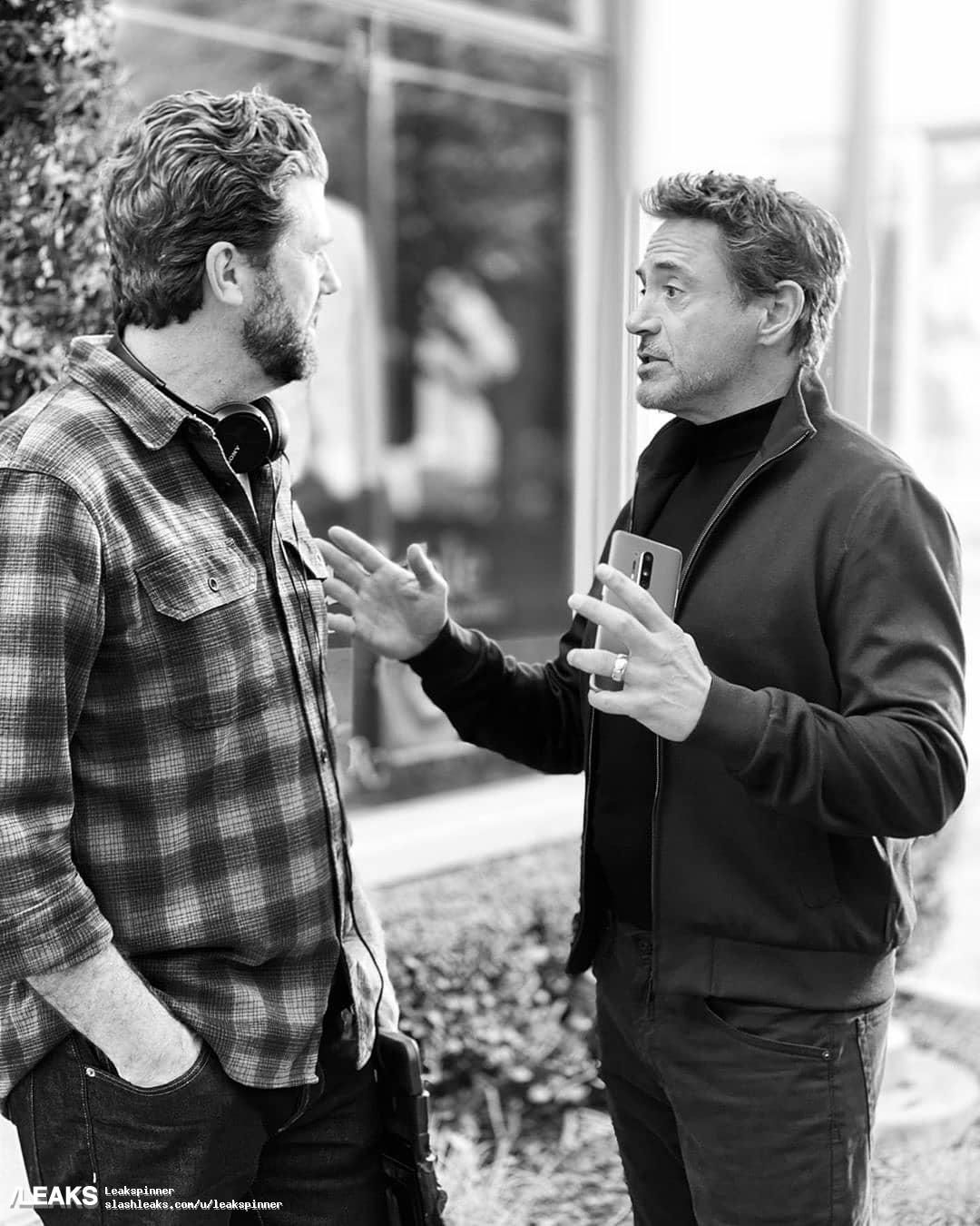 robert downey jr oneplus 8