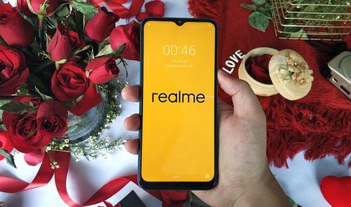 realme en las manos