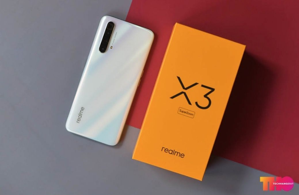 Realme X3 SuperZoom con caja