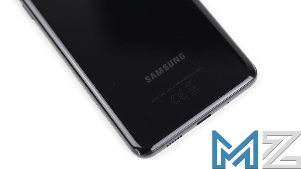 Puerto USB del smartphone Samsung Galaxy S20+