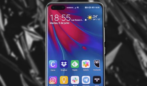 Smartphone Huawei P40 Pro+ con fondo negro