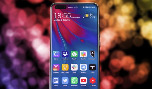 Pantalla del Huawei P40 Pro+ con fondo colores