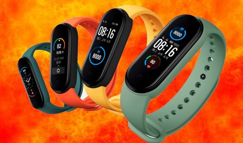 xiaomi mi band 5 y fondo naranja