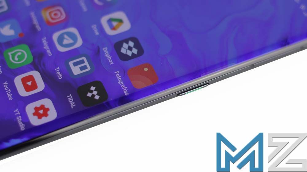 Borde lateral de la pantalla del OPPO Reno4 Pro