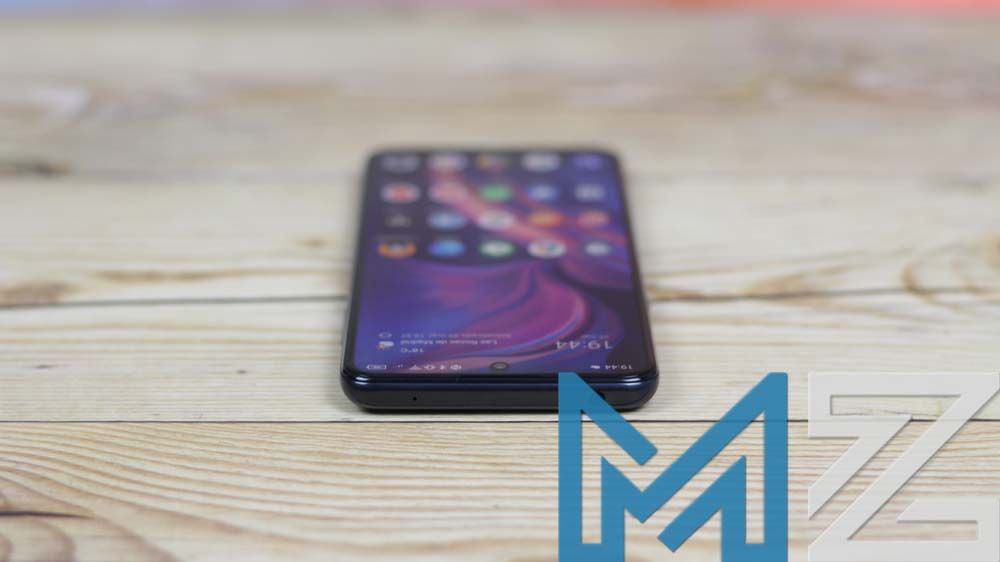 Bordes de teléfono TCL