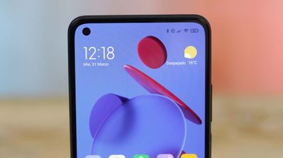 Pantalla del Xiaomi Mi 11 Lite con fondo