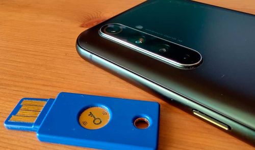 llave seguridad NFC móvil