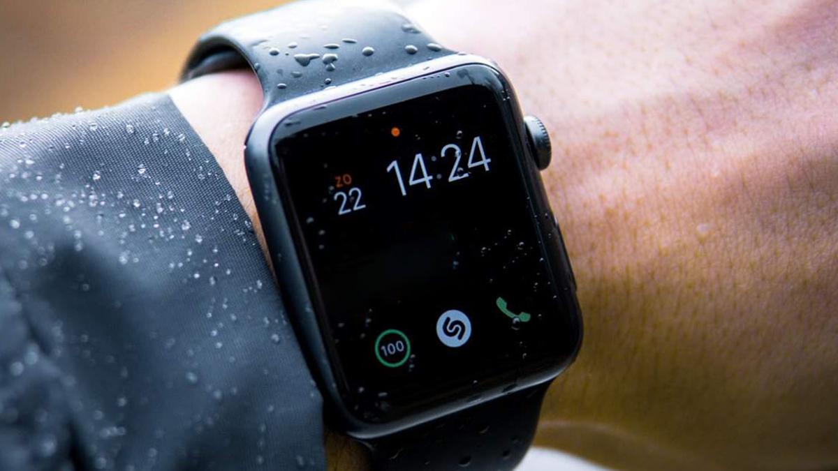 Cómo cambiar la hora en cualquier smartwatch o reloj inteligente