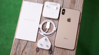 unboxing iphone xs