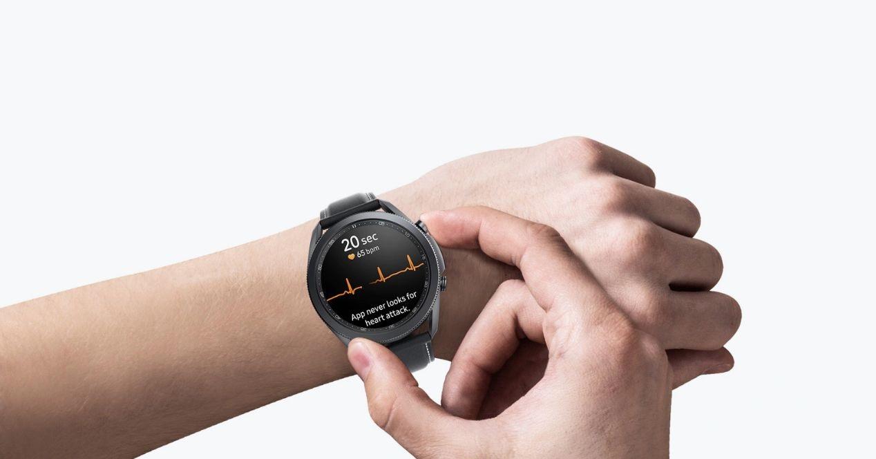 El futuro anillo inteligente de Samsung sería tan potente como un Galaxy  Watch