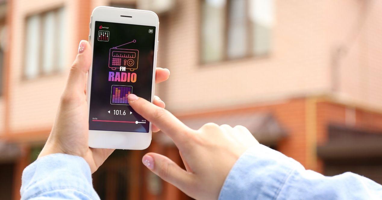 apps para escuchar la radio en el movil