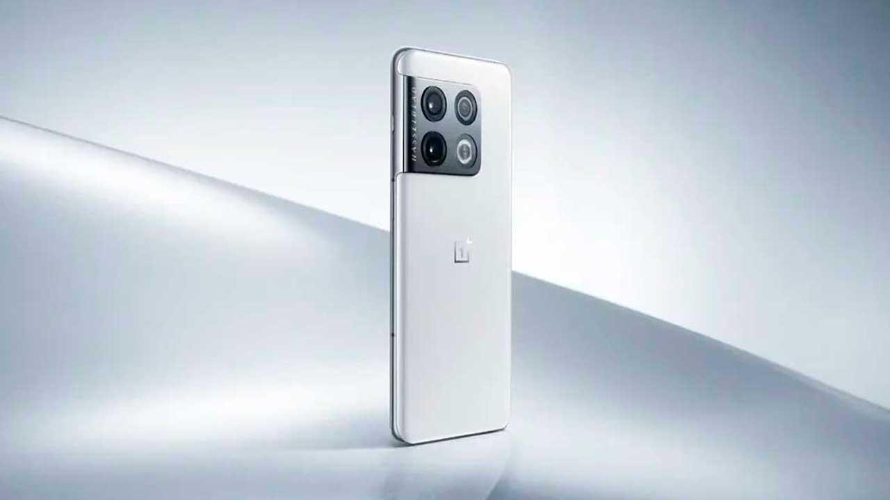 OnePlus 10 Pro color blanco