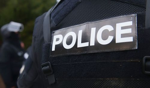 policía espiar móvil Francia