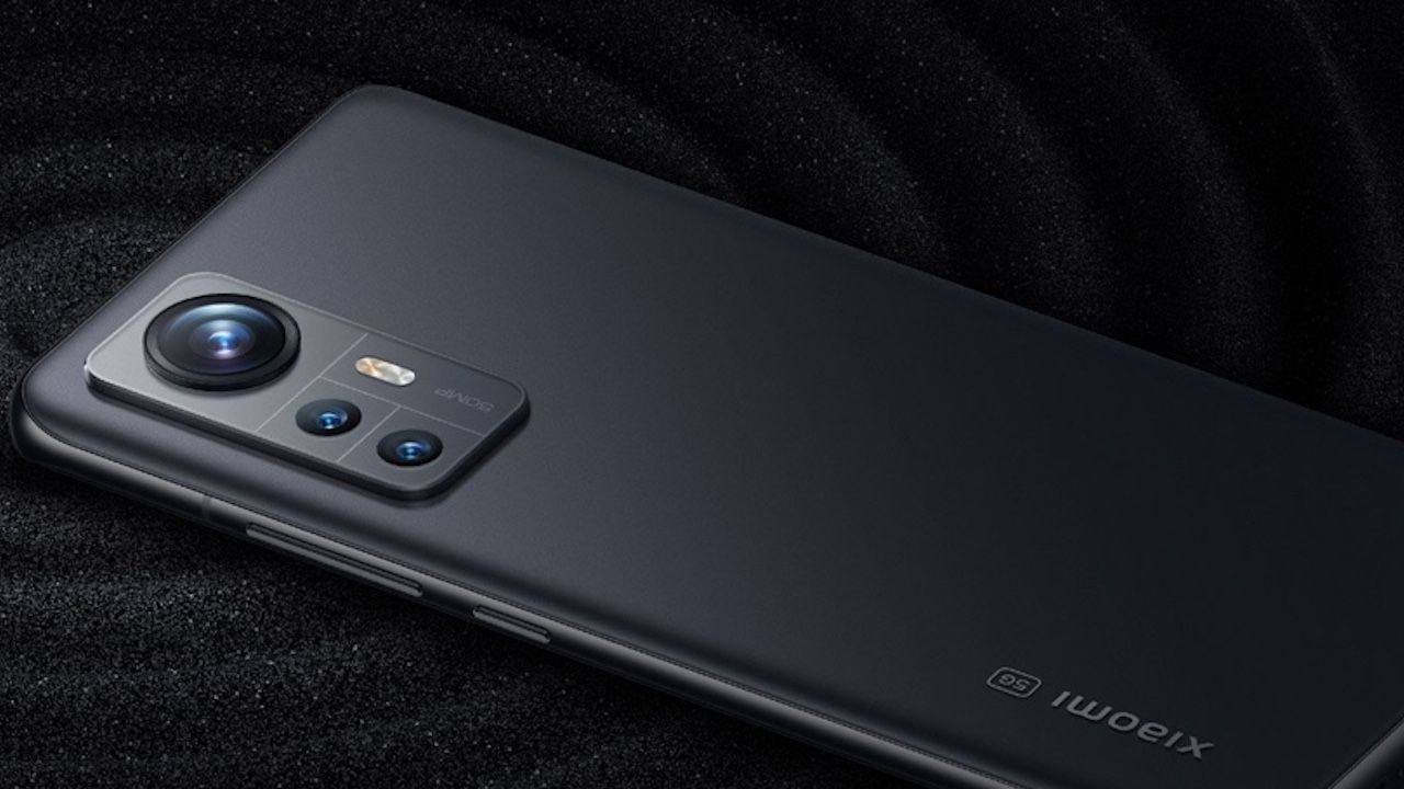Xiaomi 12 color negro