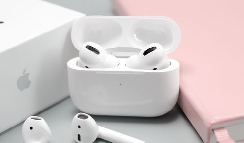 Apple AirPods 2022