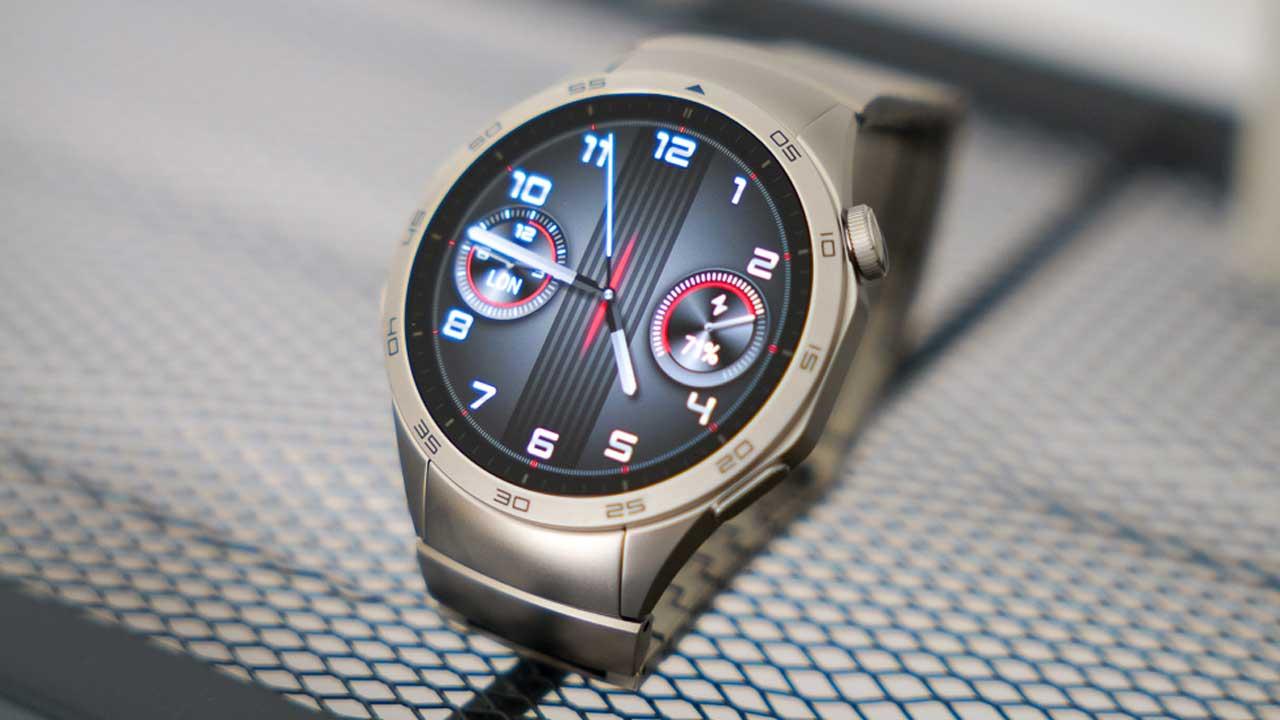 Huawei Watch GT 4 pantalla y diseño