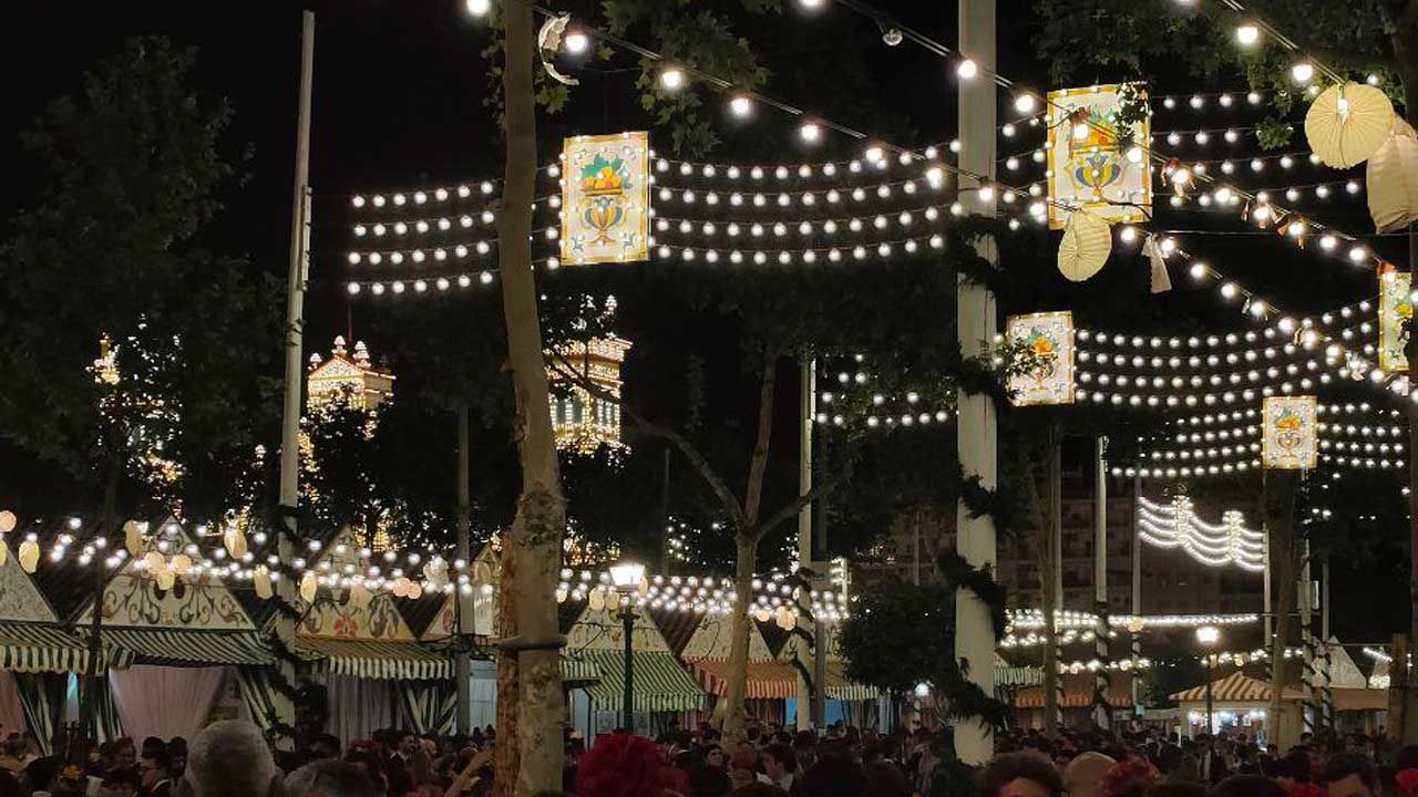 Feria de Sevilla de noche