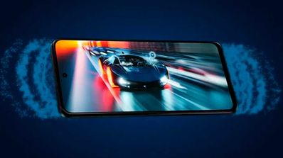 Motorola Moto G73 pantalla y juegos