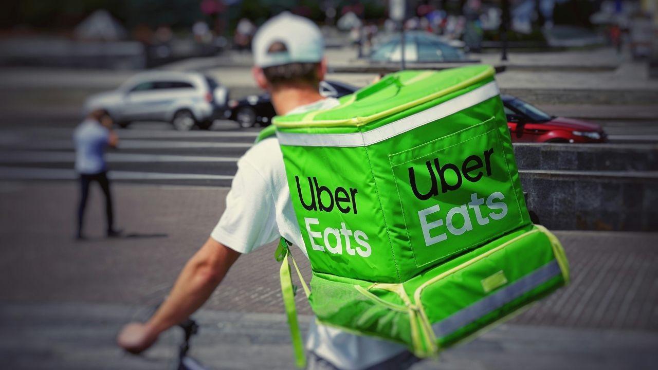 repartidor uber eats