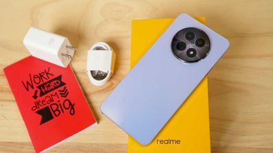 realme 12 5G diseño fuera de la caja