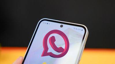 Teléfono con símbolo rojo de WhatsApp
