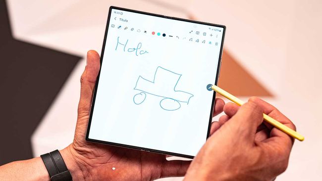 dibujo IA Samsung Galaxy Z Fold6