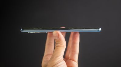 Xiaomi 13 lite de lado