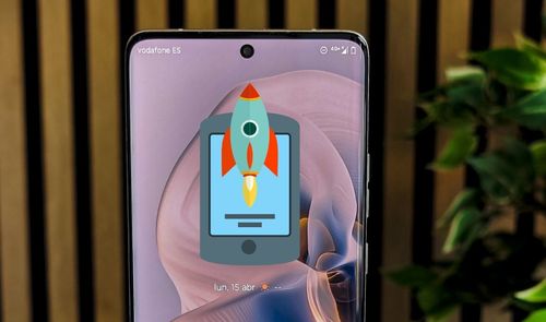motorola Edge 50 pro pantalla launcher