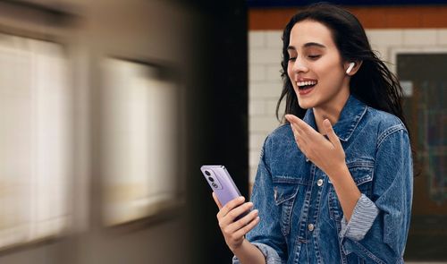 Destacada OPPO A80 contra el acoso