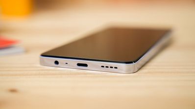 realme 12 5g apoyado