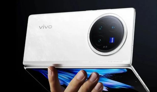vivo fold 3 pro en mano