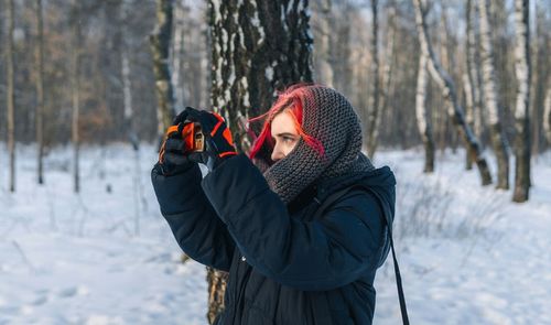 movil nieve chica