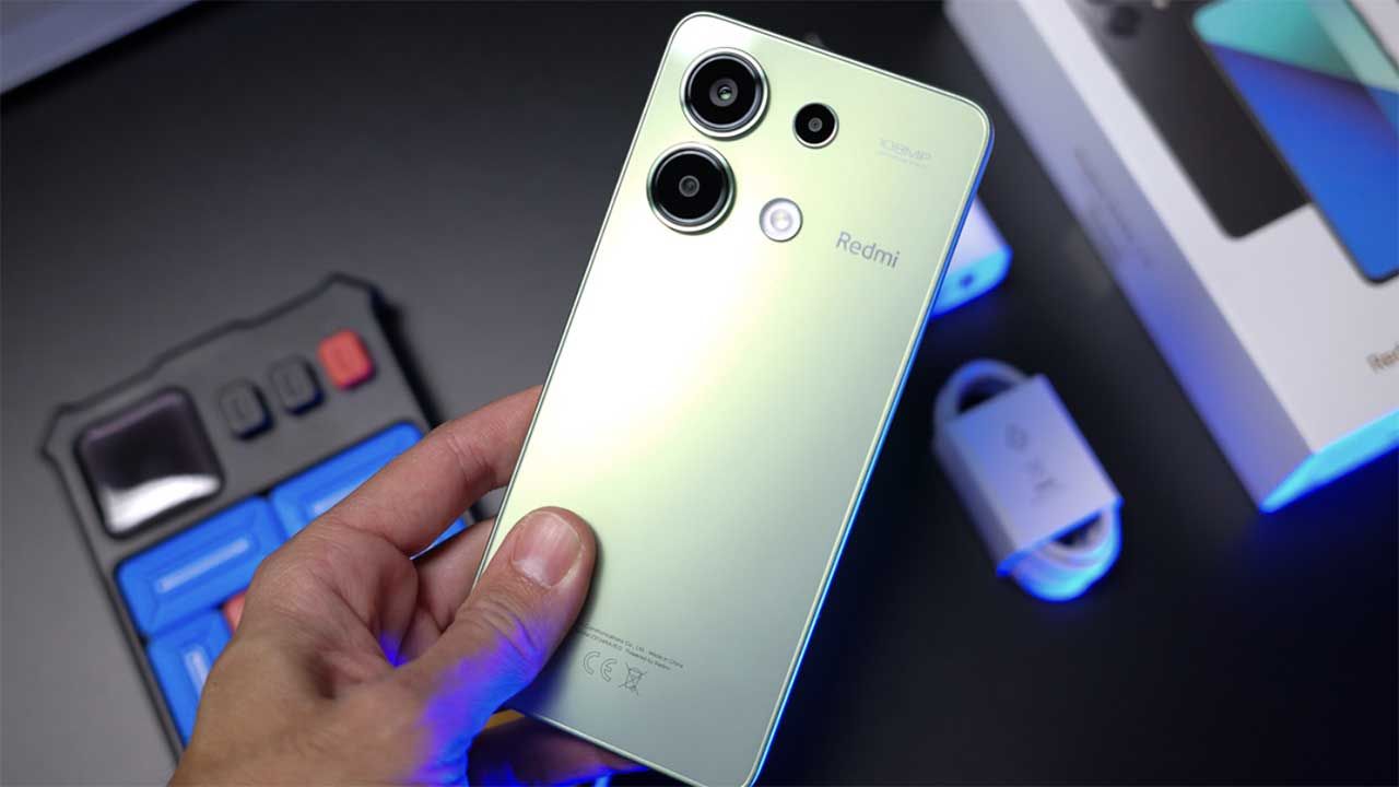 Xiaomi Redmi en mano