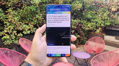 oppo find x8 pro en mano