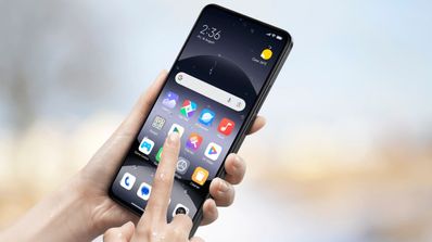 Destacada Xiomi Redmi Note 14 4G en mano