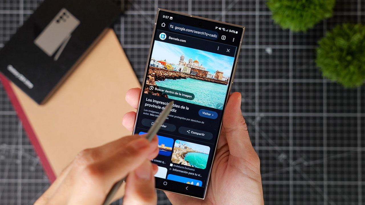 Samsung Galaxy S24 usando IA y Spen