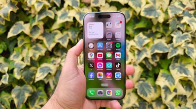 iphone 16 pro pantalla