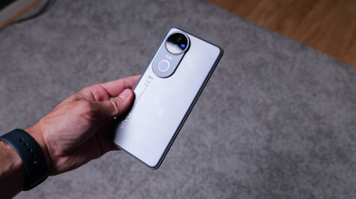 Parte trasera del vivo V50