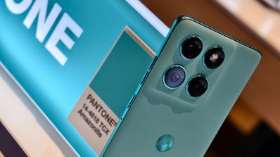 motorola edge 60 camara colores pantone
