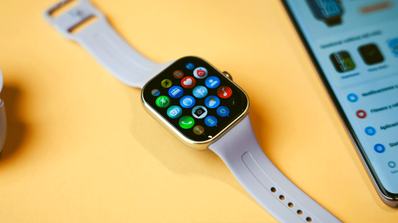 reloj Xiaomi Redmi Watch 5 con apps