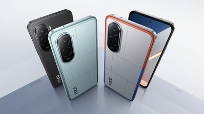 Cuatro smartphones POCO M7 en colores negro, azul claro y gris con marcos en contraste, mostrando su módulo de doble cámara trasera