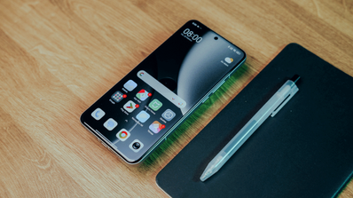 Xiaomi 15 Ultra con apps