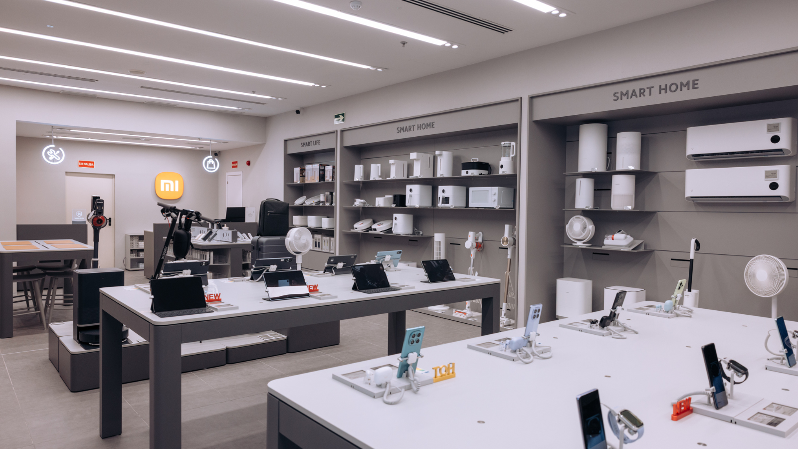 Nueva tienda de Xiaomi en el centro comercial La Gavia, Madrid