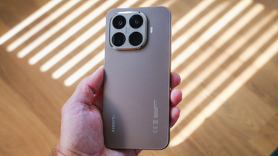 Nuevo Xiaomi 15T Pro en la mano