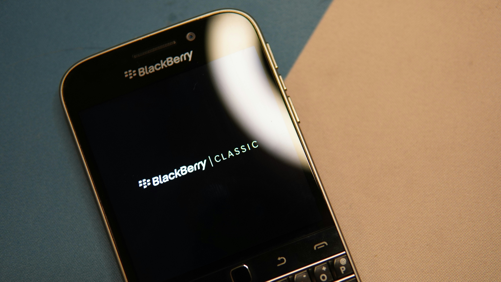 Móvil BlackBerry Q20