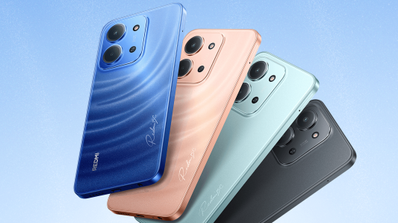 Cuatro teléfonos inteligentes Redmi 15C en colores azul, rosa, verde agua y gris oscuro dispuestos en abanico.