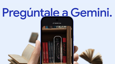 Interfaz de la aplicación Gemini Live en un teléfono móvil Google Pixel 10a apuntando a una estantería de libros.