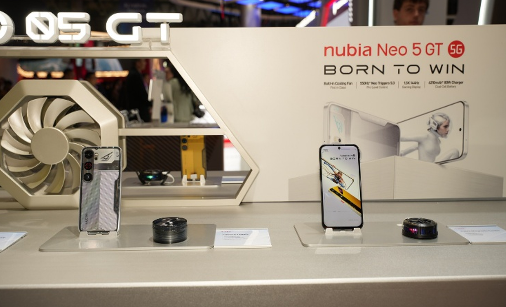 Móviles de ZTE en el MWC 2026